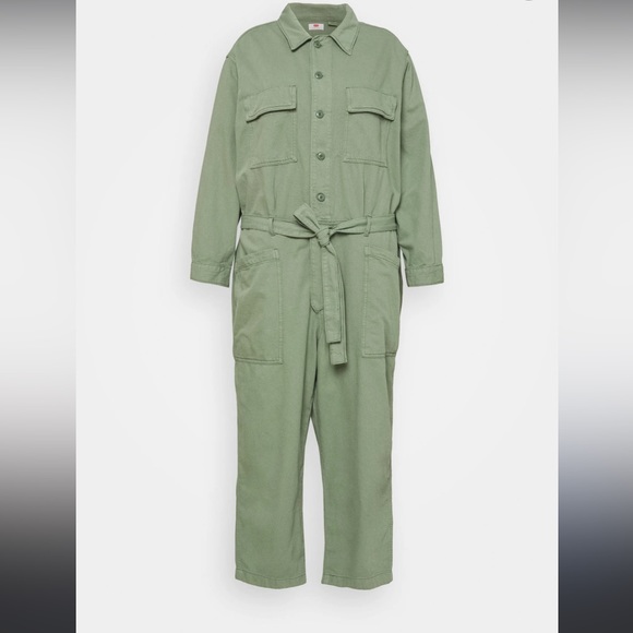 NWT Levi’s Utility Jumpsuit - Picture 2 of 11